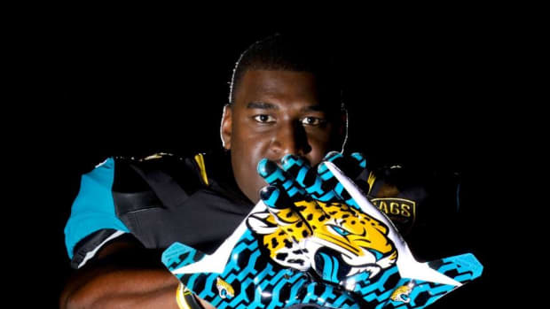 Jacksonville Jaguars Unveil New Nike Uniforms